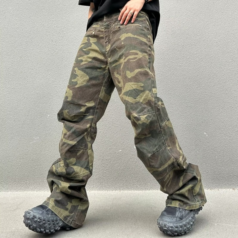 Straight Retro Camouflage Cargo Pants