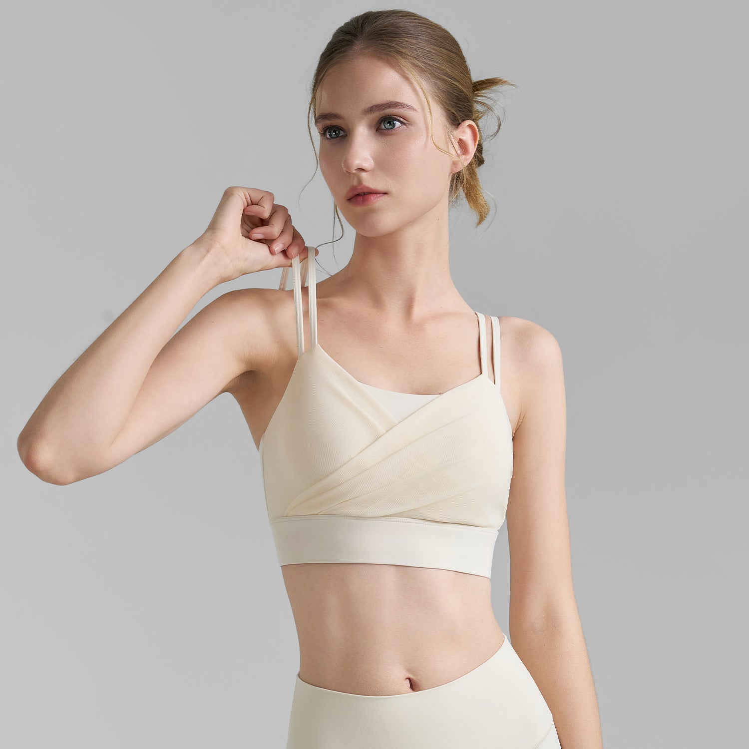 Women's Padded Mesh Pleated Sports Bra