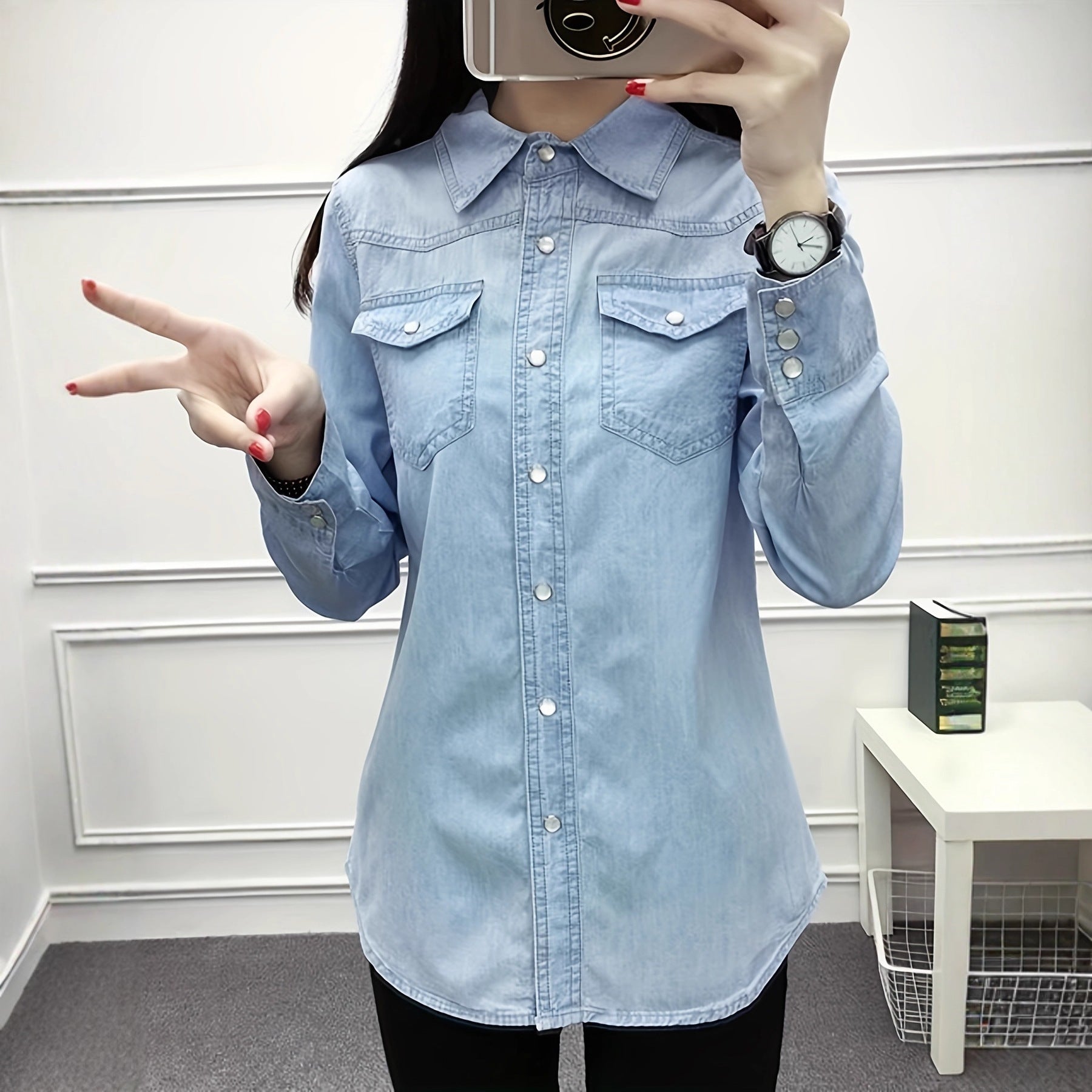 Women's Long-Sleeve Slim-Fit Denim Shirt