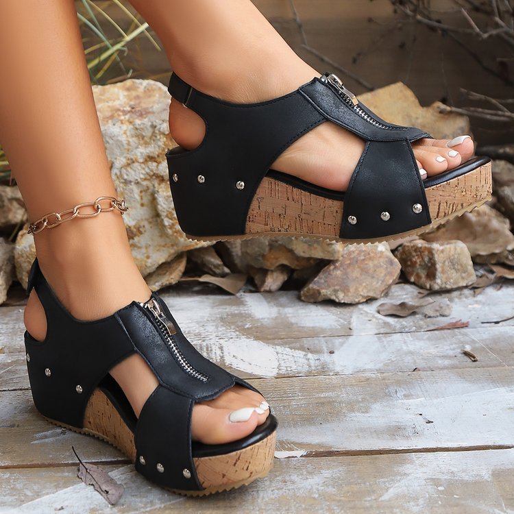 Women's Zipped Sandals