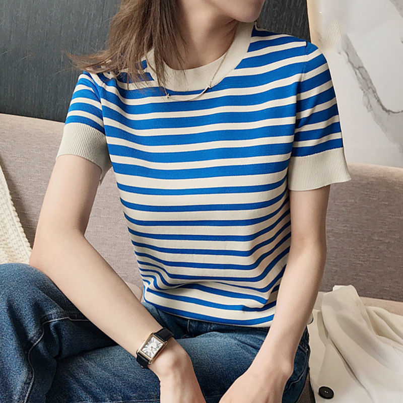 Women's Loose Round Neck Striped T-shirt
