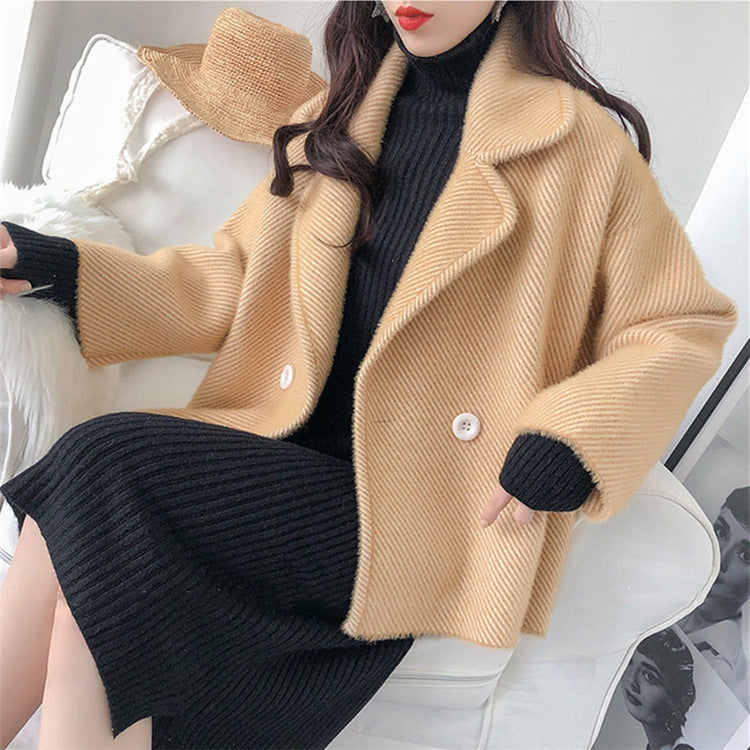 Women's Velvet Knitted Short Coat