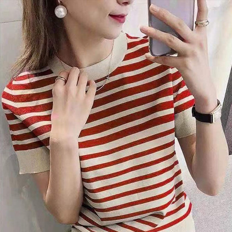 Women's Loose Round Neck Striped T-shirt