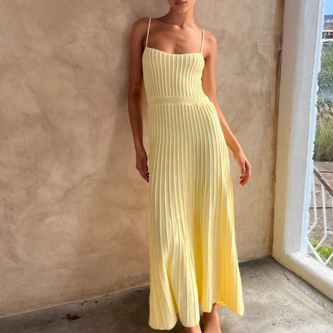 Women's Solid Color High Waist Pleated Dress