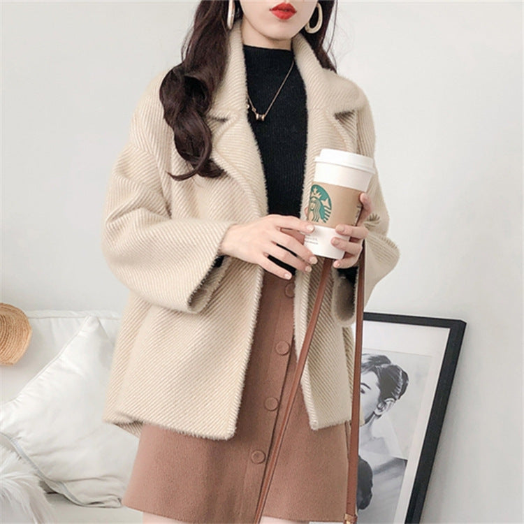 Women's Velvet Knitted Short Coat