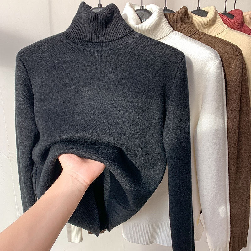 Women's Plush Elegant Staple Turtleneck