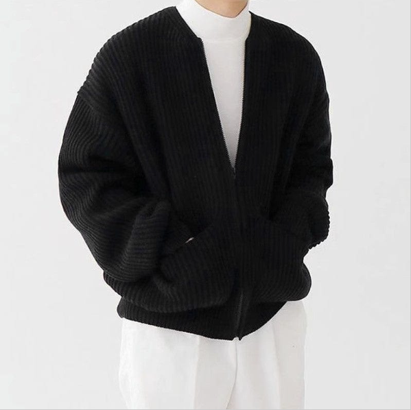 Men's Zip Up Knitted Long Sleeved Jacket