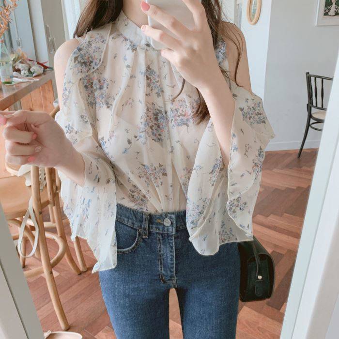 Women's Open-Shoulder Bell Sleeve Floral Chiffon Top