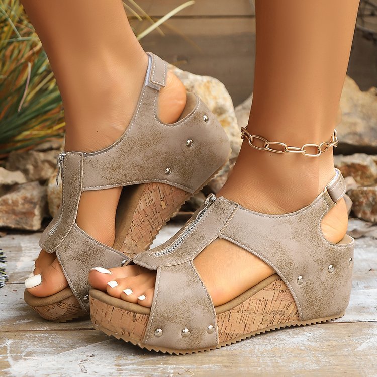 Women's Zipped Sandals
