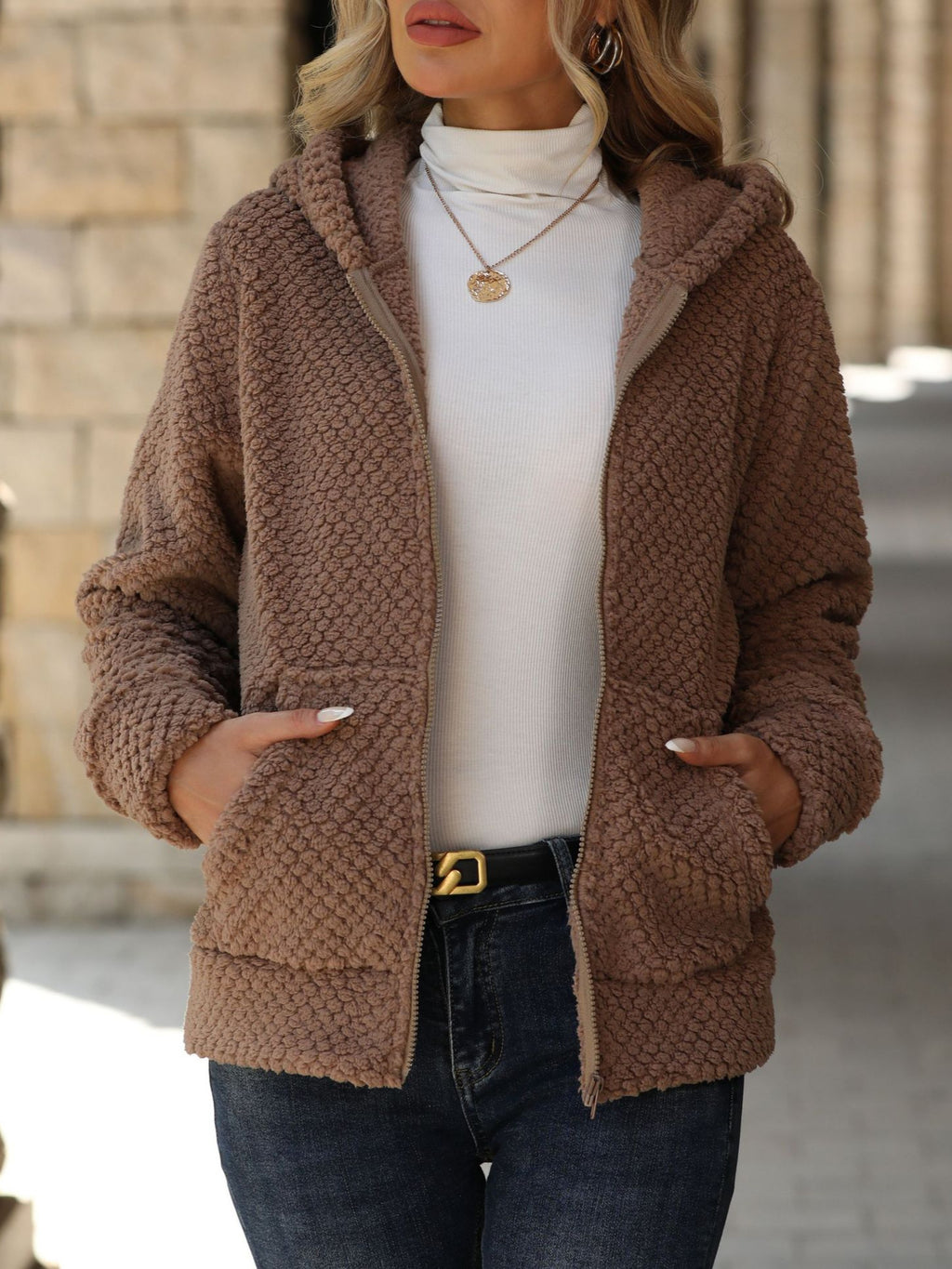 Women's Loose Pocket Hooded Zipped Sweater