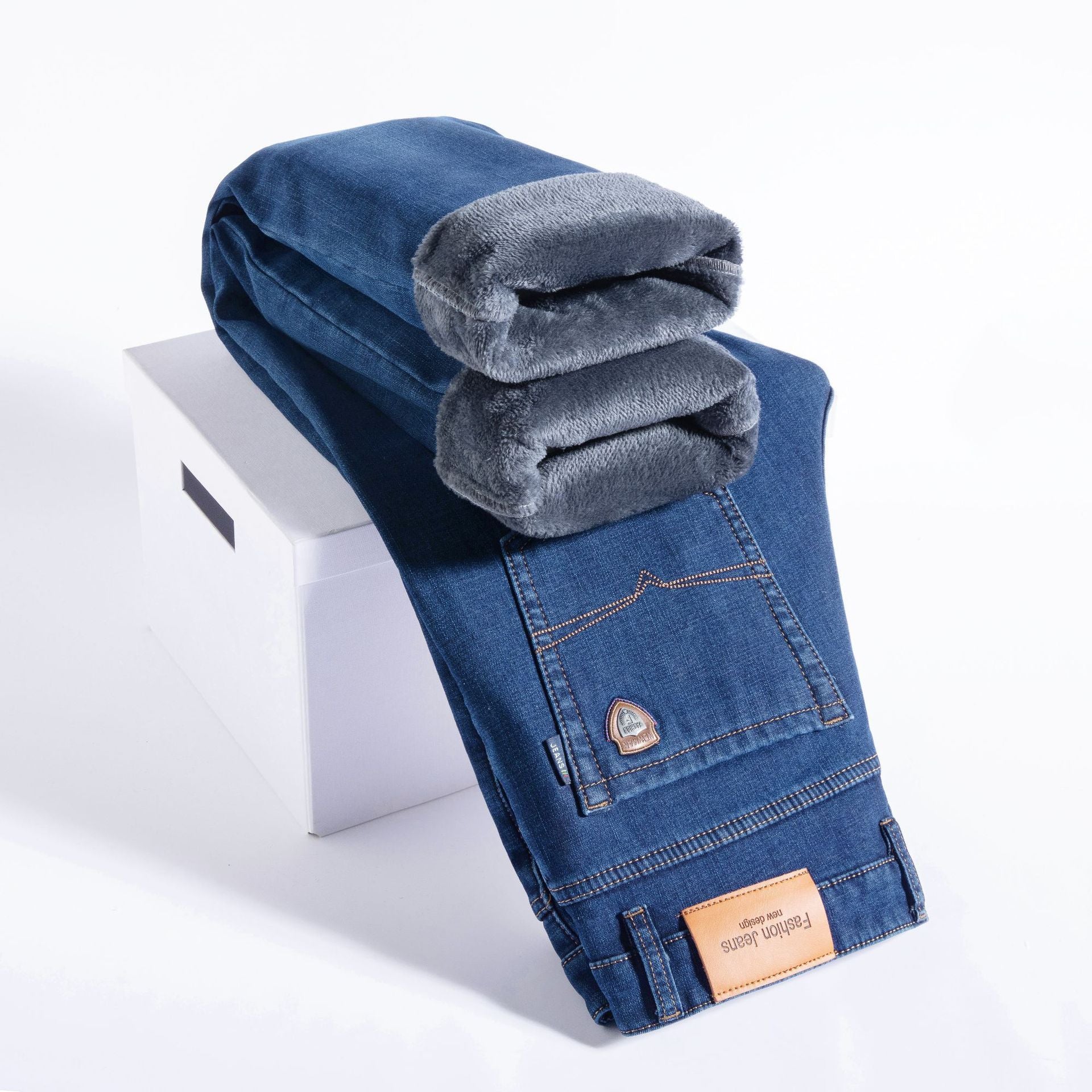 Men's Fleece-lined Loose Straight Cut Jeans