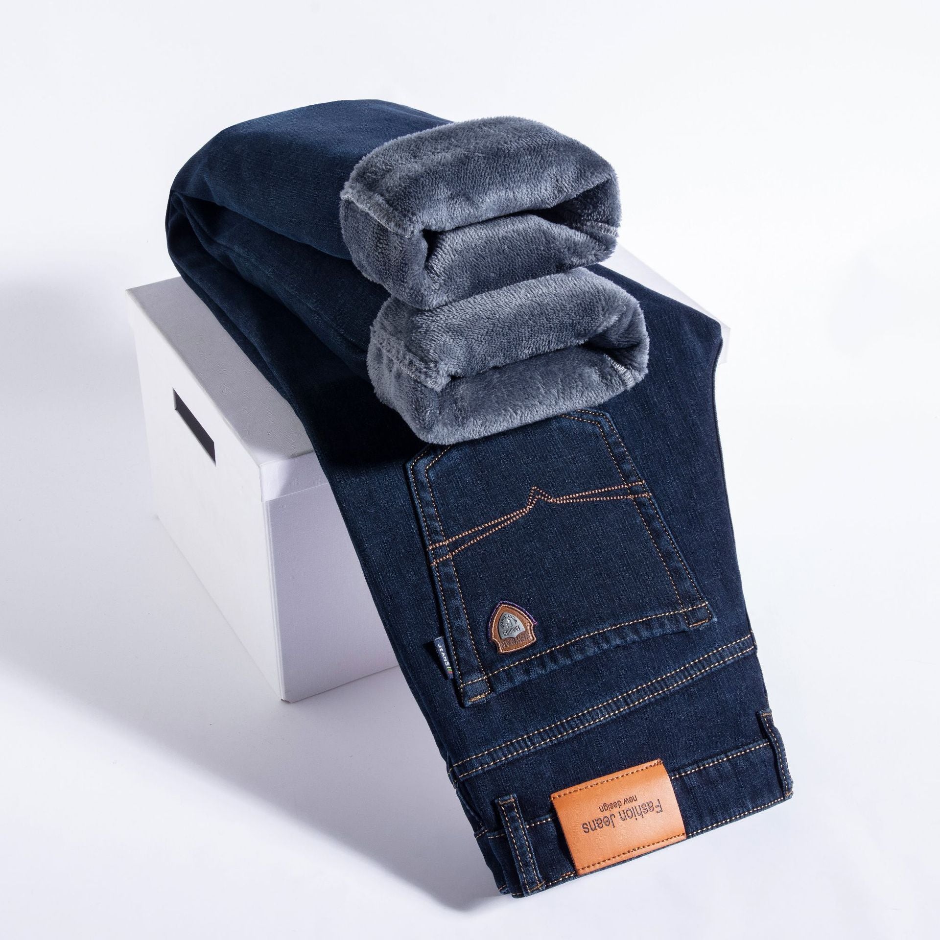 Men's Fleece-lined Loose Straight Cut Jeans