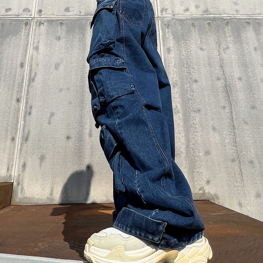 Women's Distressed Wide-leg Multi-pocket Jeans